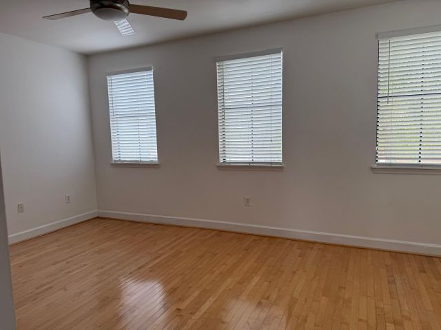 Home for rent at 606 Fern Street - photo 6747910