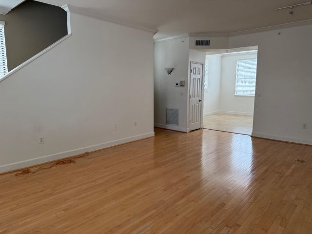 Home for rent at 606 Fern Street - photo 6747911