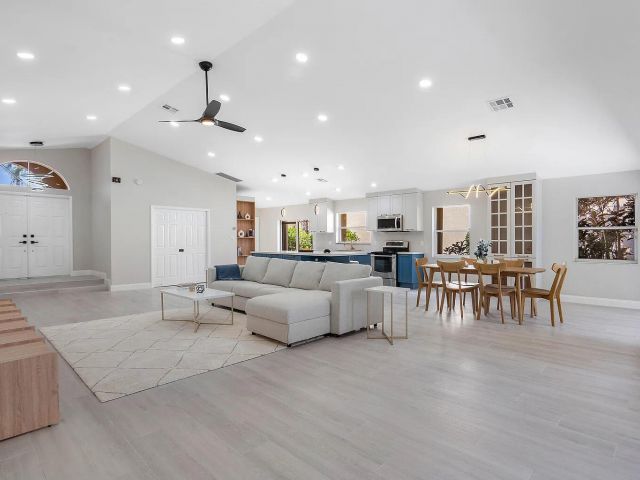 Home for rent at 8031 Nadmar Avenue - photo 6754734