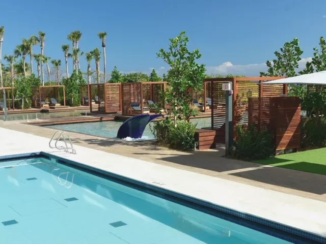 3-bedroom condo for sale in Surfside - 9349 Collins Ave 304 - MondialRealty