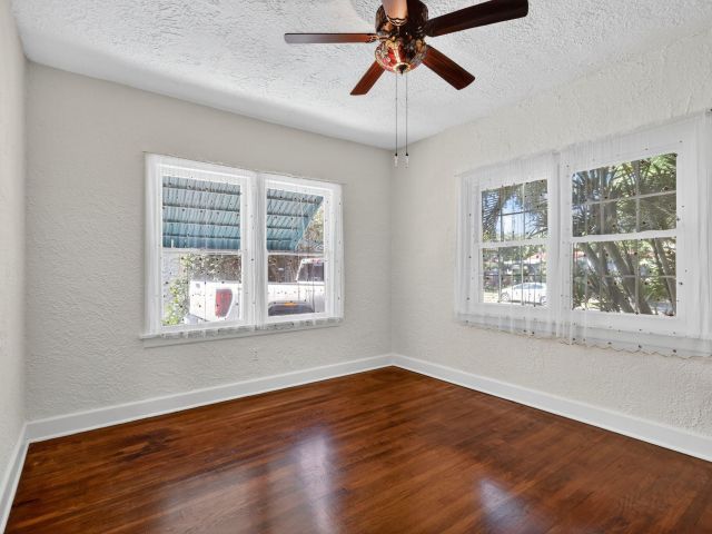 Home for sale at 728 Avon Road - photo 6768843