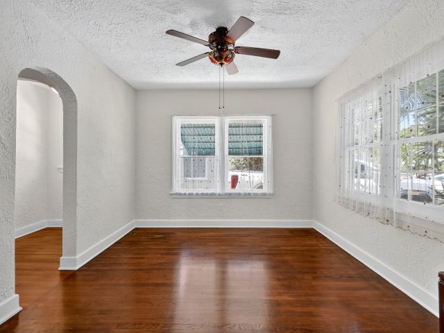 Home for sale at 728 Avon Road - photo 6768844