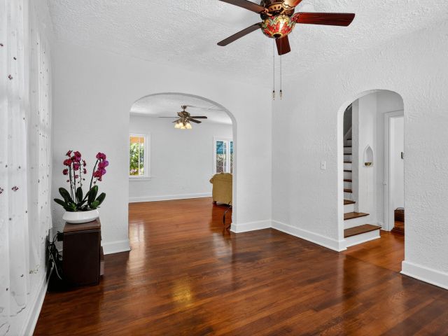 Home for sale at 728 Avon Road - photo 6768849