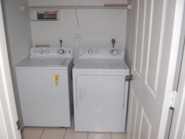 Home for rent at 4546 NW 7th Place - photo 6842729