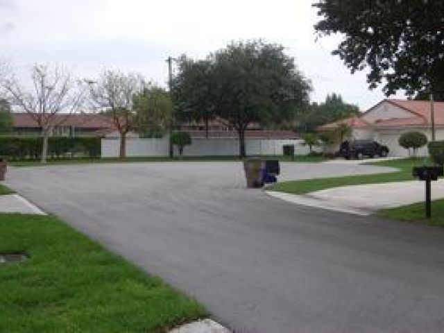 Home for rent at 4546 NW 7th Place - photo 6842736