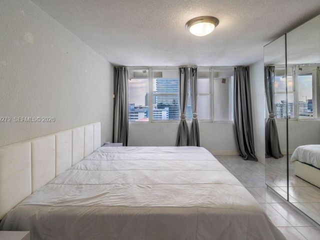 Apartment for sale  Unit #PH7 - photo 7502273