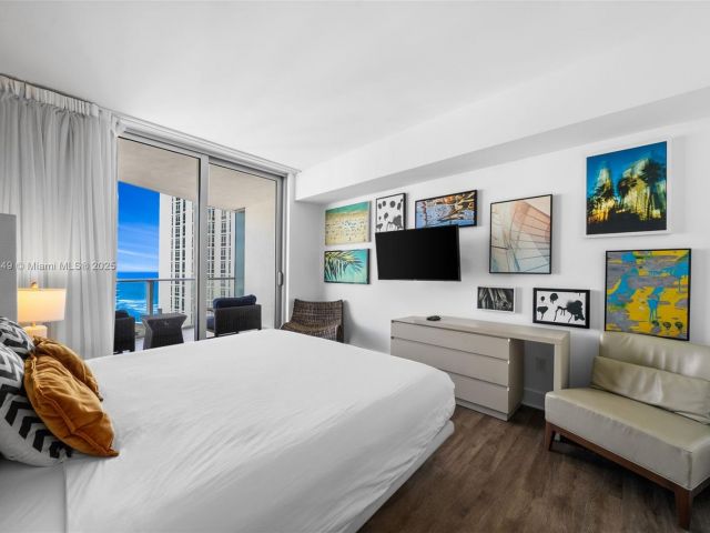 Apartment for sale  Unit #1204 - photo 6753781