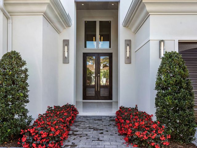 Home for sale at 148 Thatch Palm Cove - photo 6769051