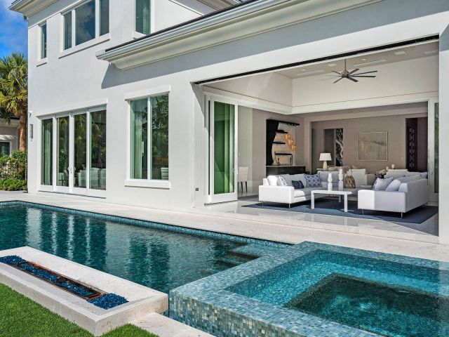 Home for sale at 148 Thatch Palm Cove - photo 6769058