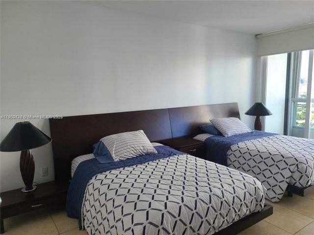 Apartment for sale  Unit #1602 - photo 6752878