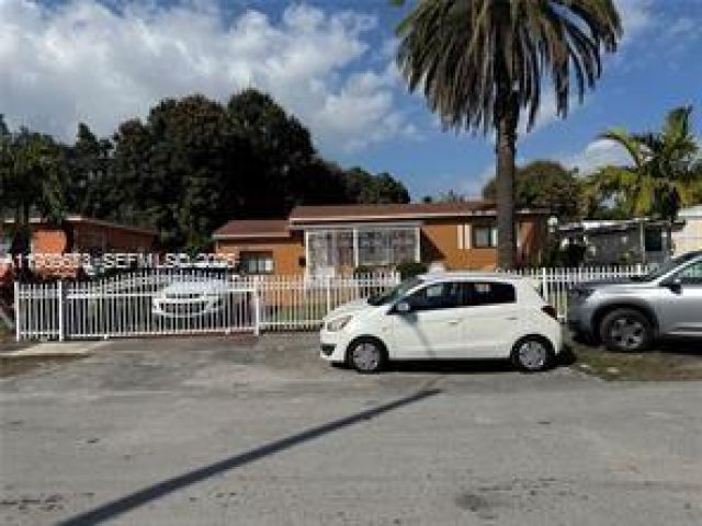 Home for sale at 1077 NE 157th Ter - photo 7012376