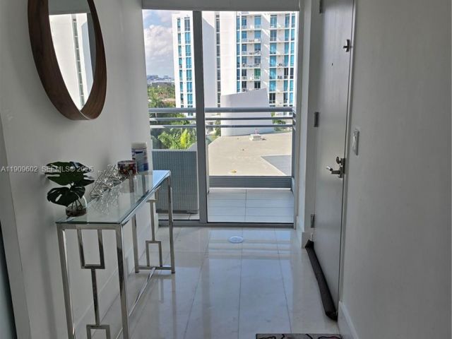 Apartment for sale  Unit #501 - photo 6754820