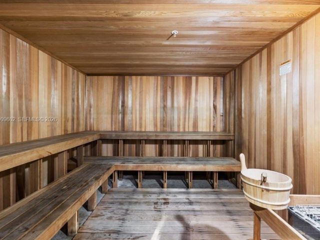 Apartment for sale  Unit #501 - photo 6754825