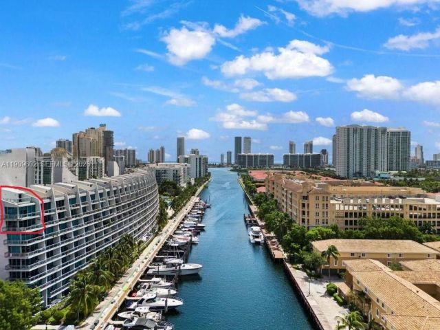 Apartment for sale  Unit #501 - photo 6754835