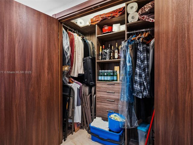 Apartment for sale  Unit #S8-F - photo 6753092