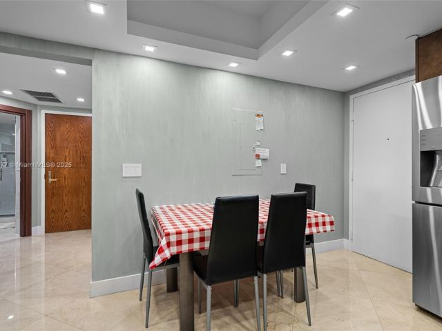 Apartment for sale  Unit #S8-F - photo 6753105