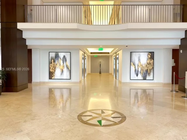 2-bedroom condo for sale in Fort Lauderdale - 511 SE 5th Ave 1408 - MondialRealty