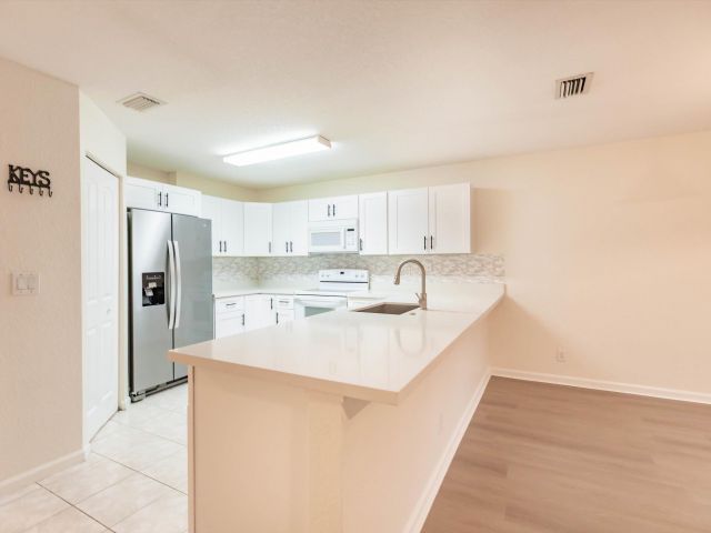 Home for rent at 853 Imperial Lake Road - photo 6760748