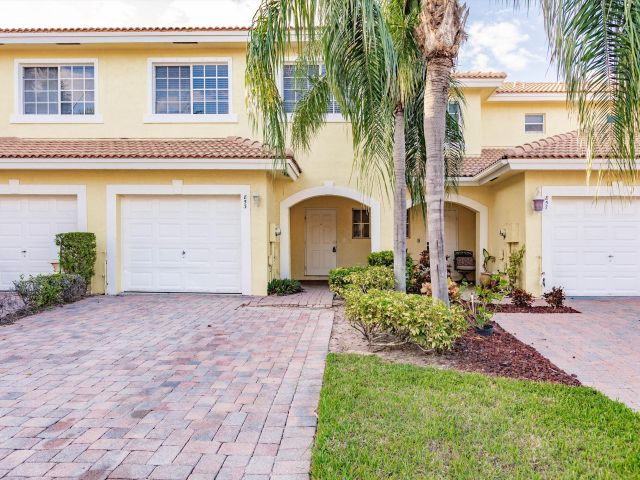 Home for rent at 853 Imperial Lake Road - photo 6760754