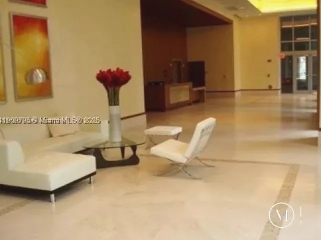 2-bedroom condo for sale in Miami - 1060 Brickell Ave 1701 - MondialRealty