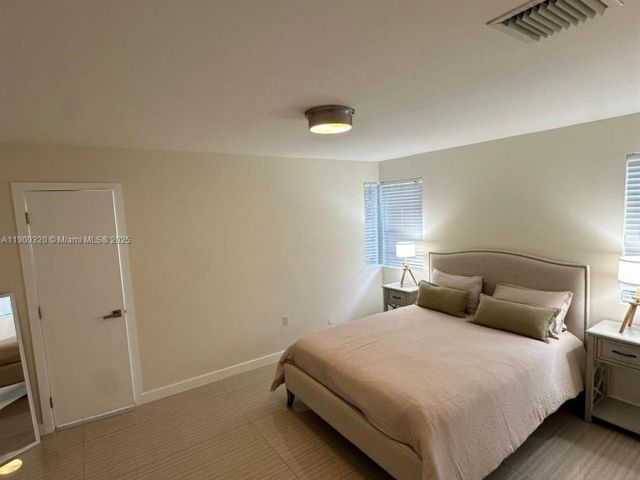 Home for rent at 9464 Abbott Ave - photo 6767189