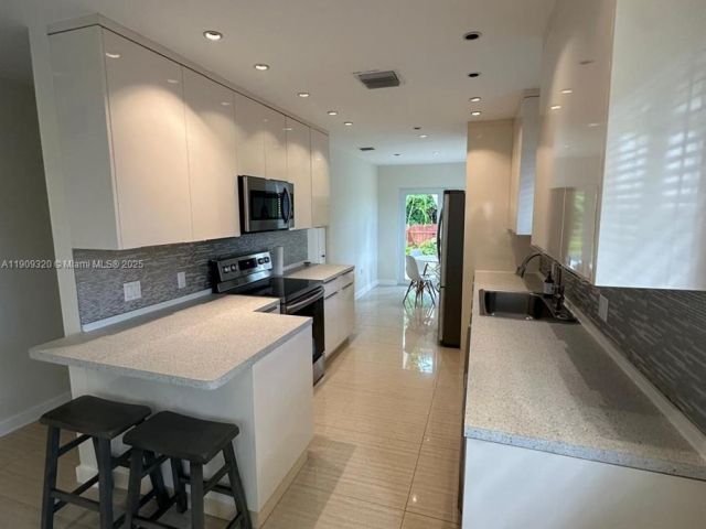 Home for rent at 9464 Abbott Ave - photo 6767193