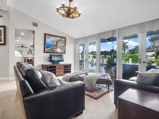 Home for sale at 5798 NE 7th Avenue - photo 6769039