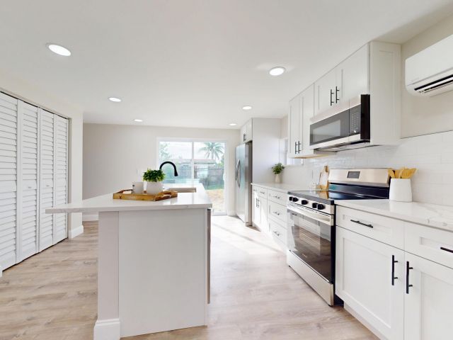 Home for sale at 1448 8th Street - photo 6775148