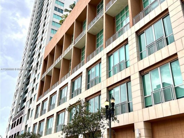 Apartment for sale  Unit #348 - photo 7432096