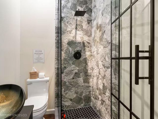 Home for sale at 828 35th Street - photo 6760718