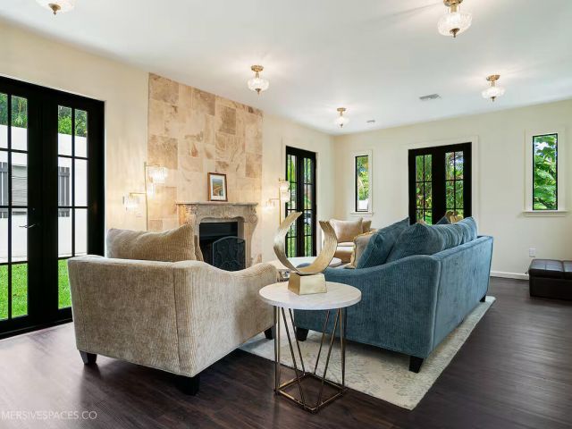 Home for sale at 828 35th Street - photo 6760727