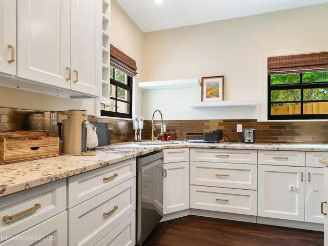 Home for sale at 828 35th Street - photo 6760732