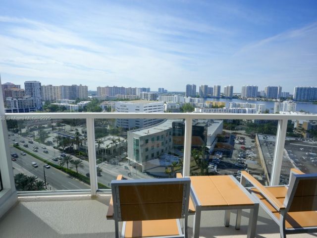 condo for sale in Sunny Isles Beach - 18001 Collins Ave 1118 - MondialRealty