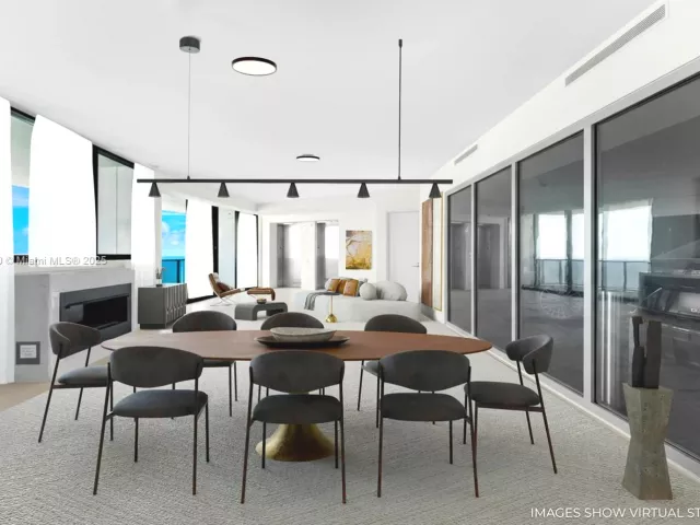 4-bedroom condo for sale in Sunny Isles Beach - 18555 Collins Ave 3205 - MondialRealty