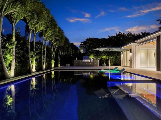 Home for sale at 775 NE 39th Street - photo 6766943