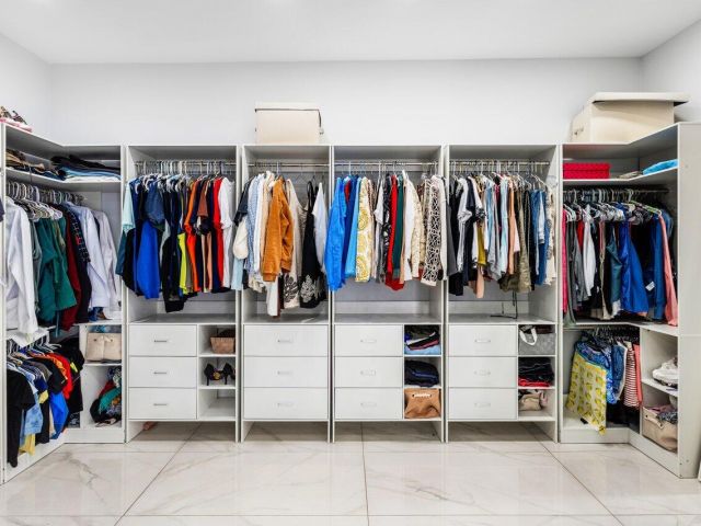 Home for sale at 7748 Travlers Tree Drive - photo 6758639