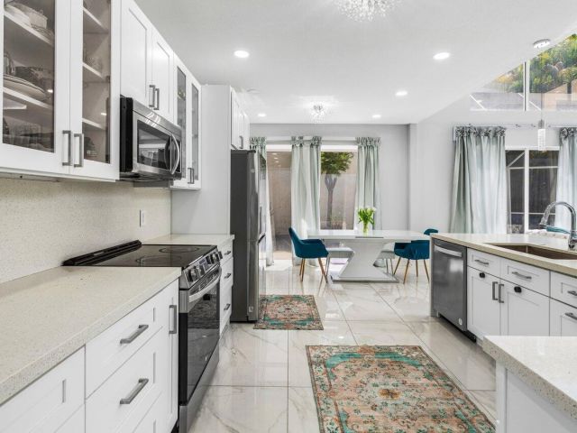 Home for sale at 7748 Travlers Tree Drive - photo 6758646