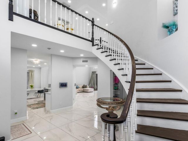 Home for sale at 7748 Travlers Tree Drive - photo 6758652