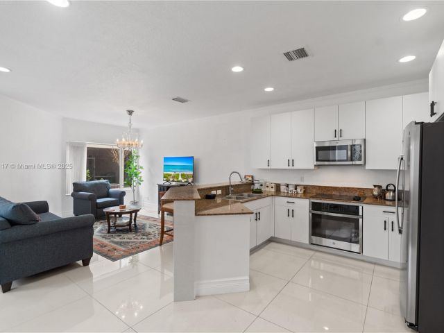 Home for rent at 21396 Marina Cove Cir 17-J - photo 7173691