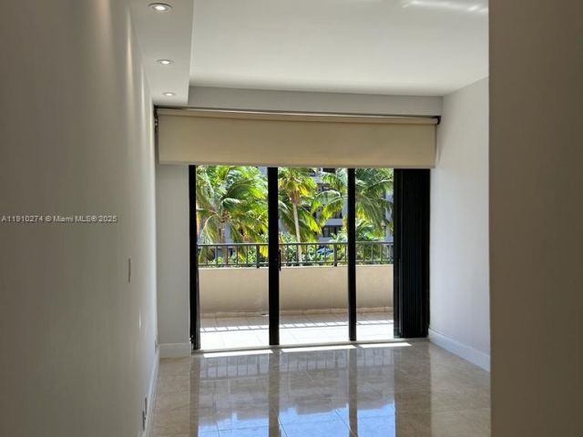 Apartment for rent  Unit #430 - photo 6757373