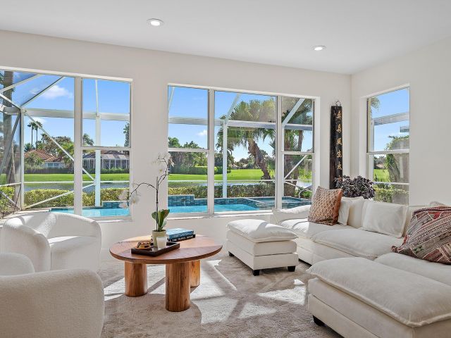 Home for rent at 8320 Heritage Club Drive - photo 6760583