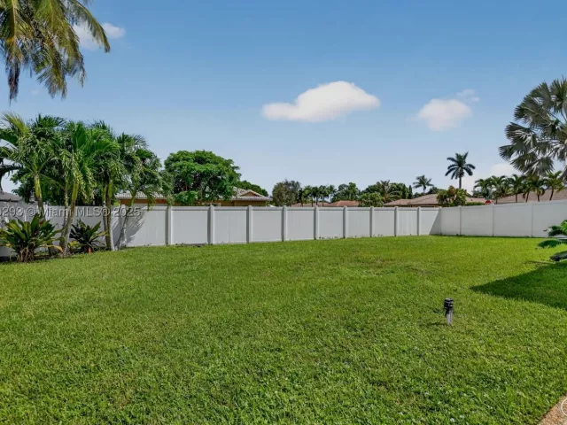 4-bedroom home for rent in Boca Raton - 5660 Golfway Dr 0 - MondialRealty