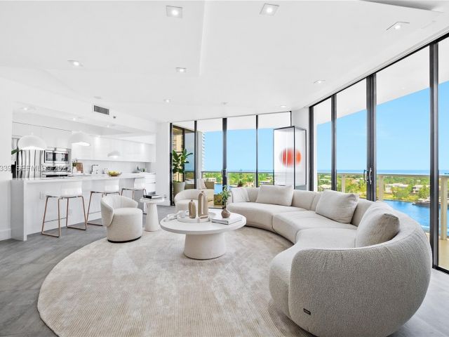 Apartment for sale  Unit #808 - photo 6758700