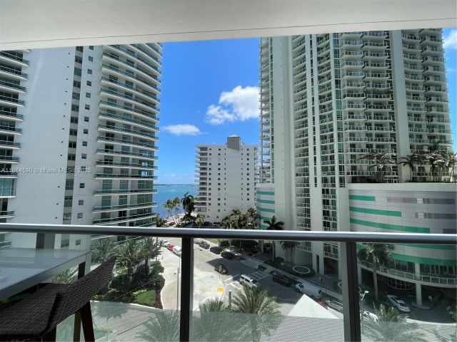 Apartment for sale  Unit #806 - photo 6774081