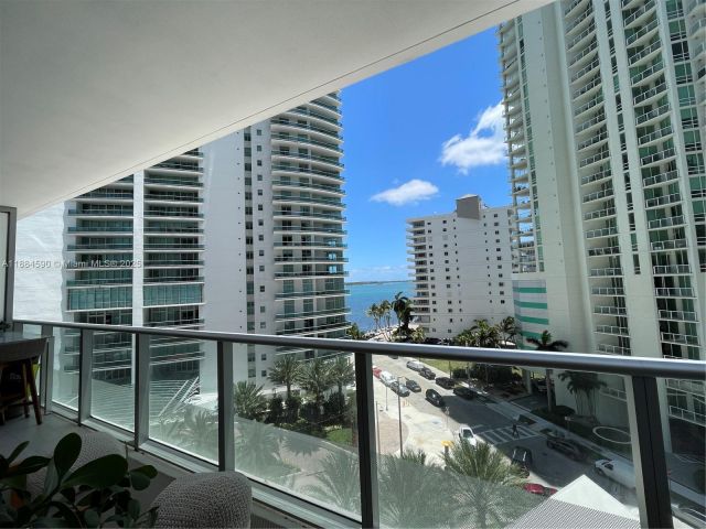 Apartment for sale  Unit #806 - photo 6774082