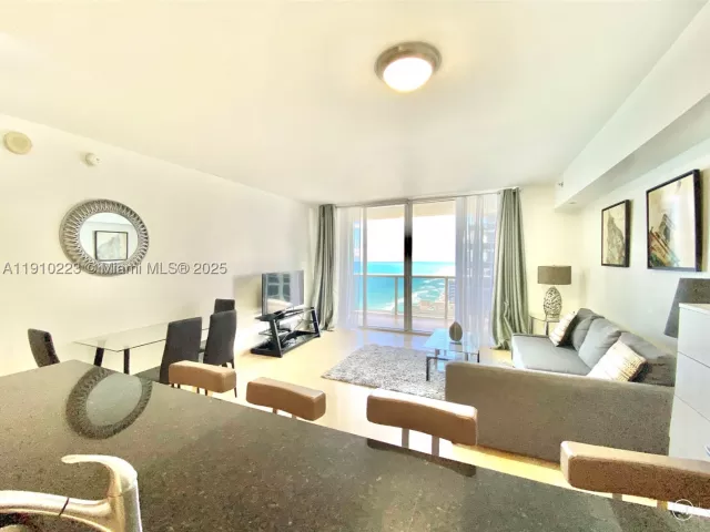 1-bedroom condo for rent in Hallandale Beach - 1830 S Ocean Dr 3605 - MondialRealty