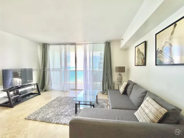 1-bedroom condo for rent in Hallandale Beach - 1830 S Ocean Dr 3605 - MondialRealty
