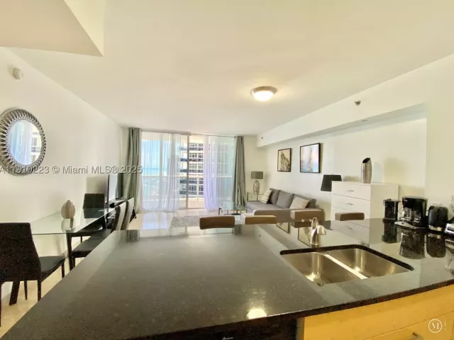 1-bedroom condo for rent in Hallandale Beach - 1830 S Ocean Dr 3605 - MondialRealty
