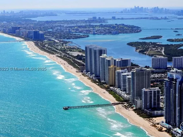 1-bedroom condo for rent in Hallandale Beach - 1830 S Ocean Dr 3605 - MondialRealty