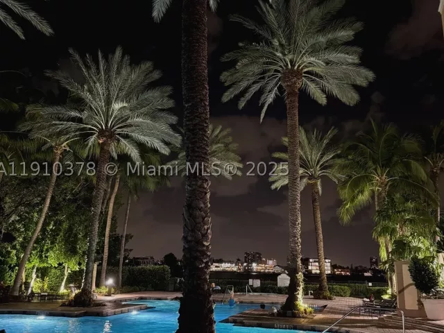 2-bedroom condo for sale in Sunny Isles Beach - 17150 N Bay Rd 2102 - MondialRealty